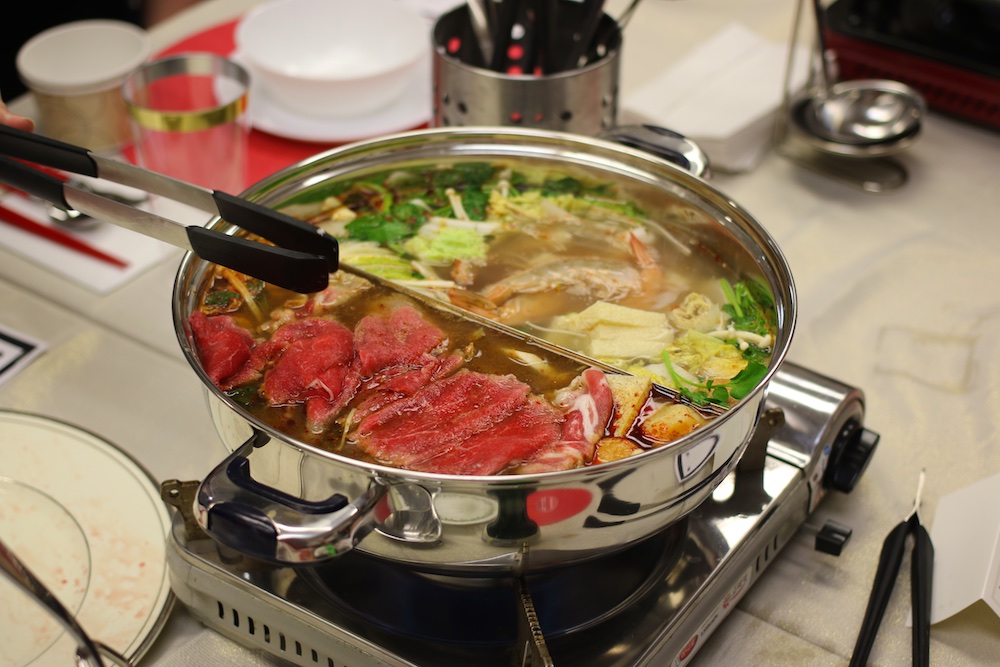galleria supermarket lunar hotpot ying yang chinese szechuan seafood